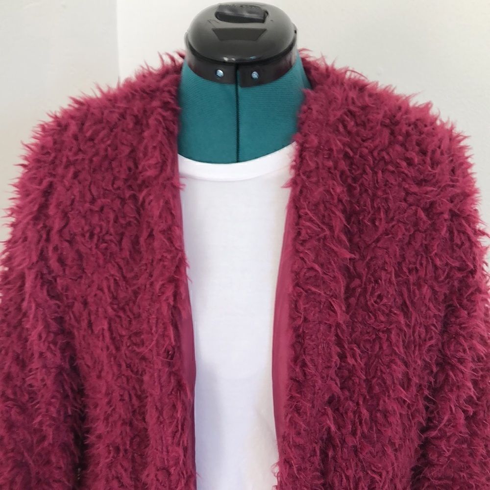 Unique Artsy Fun Shaggy Teddy Maroon Open Front Fairy Streetwear Cardigan M